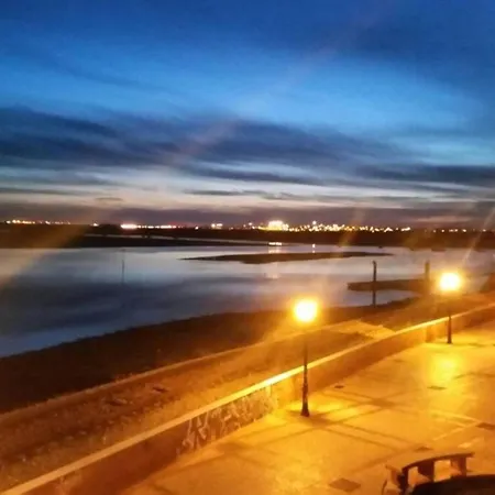 Apartment Marine Freestyler Glorious Terrace
