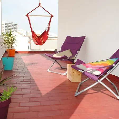 Marine Freestyler Glorious Terrace Apartment