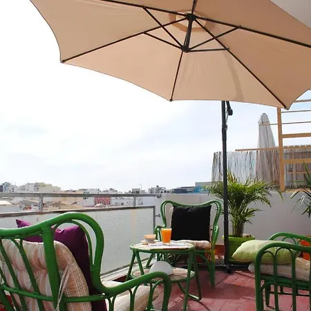 Marine Freestyler Glorious Terrace Apartment Faro