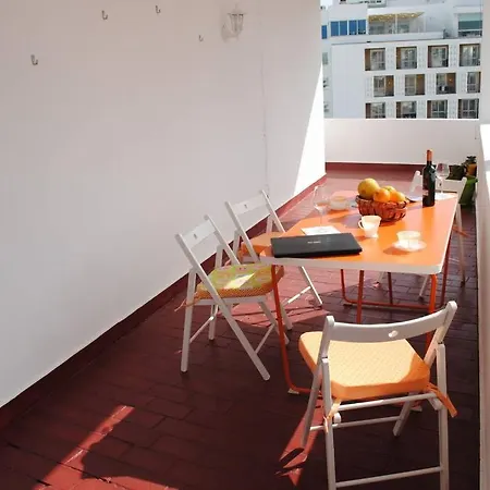 Marine Freestyler Glorious Terrace Apartment Faro